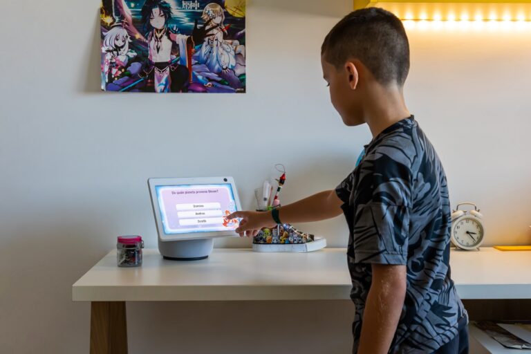 Amazon Kids attivo in Italia: il mondo di Alexa a prova di bambino