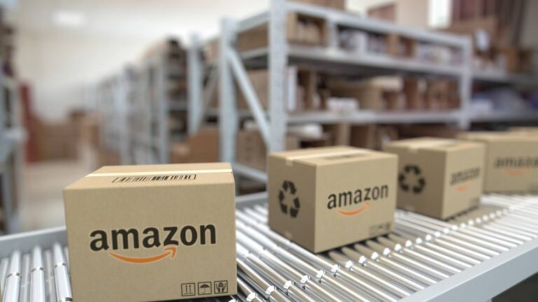 Rivoluzione in casa Amazon: Addio resi lunghi, ecco le nuove regole